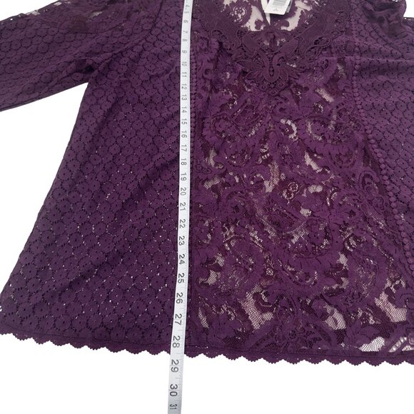 Torrid Womens Sze 2X Lace Mix Long Sleeve Top Blouse Burgandy Sheer V Neck- NEW - Picture 6 of 14